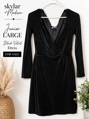 Skylar + Madison Black Ribbed Velvet Long-Sleeve Dress
